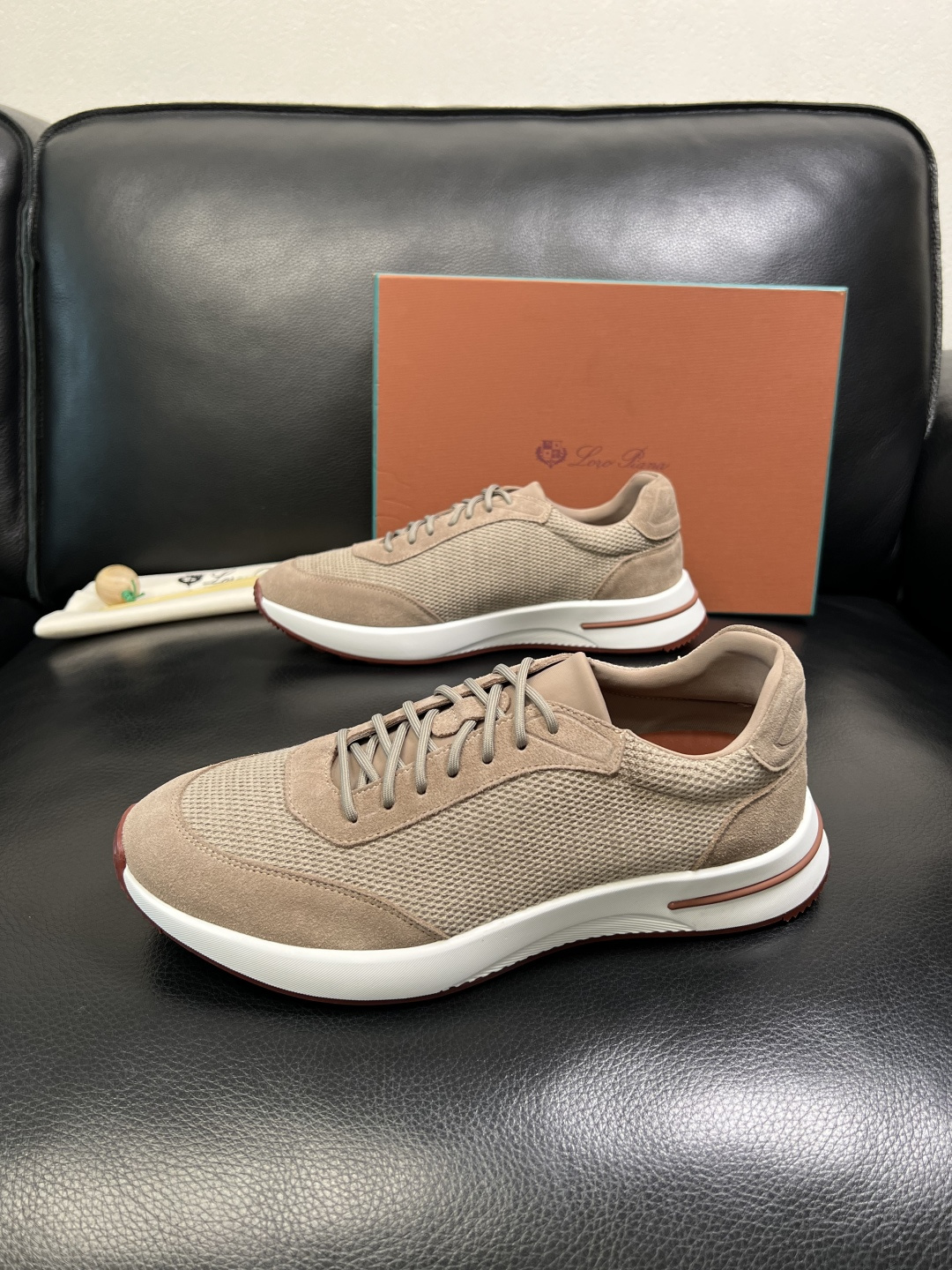 Loro Piana 高品质 顶级工艺品 诺悠翩雅 新品专柜同步原厂配置，鞋面意大利进口牛皮面料，高品质