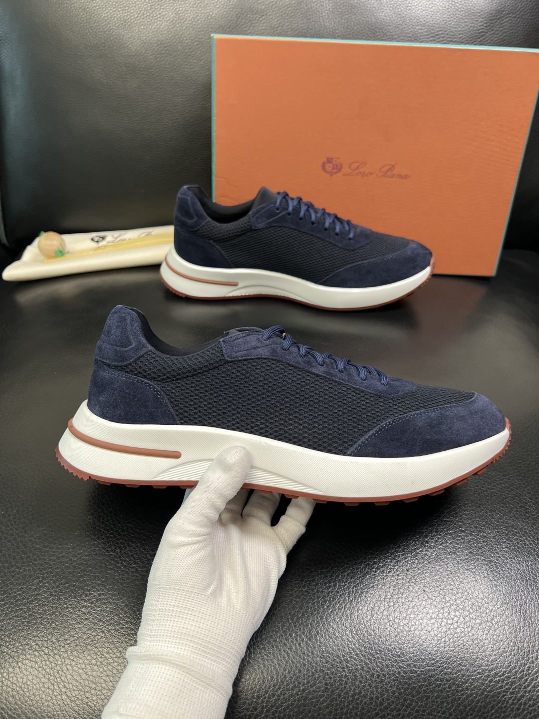 Loro Piana 高品质 顶级工艺品 诺悠翩雅 新品专柜同步原厂配置，鞋面意大利进口牛皮面料，高品质