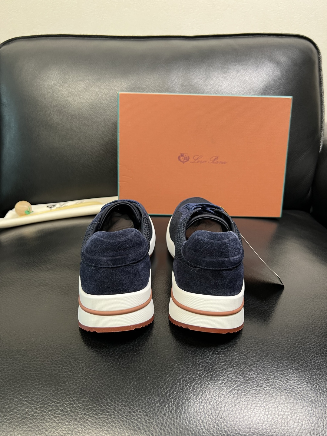 Loro Piana 高品质 顶级工艺品 诺悠翩雅 新品专柜同步原厂配置，鞋面意大利进口牛皮面料，高品质