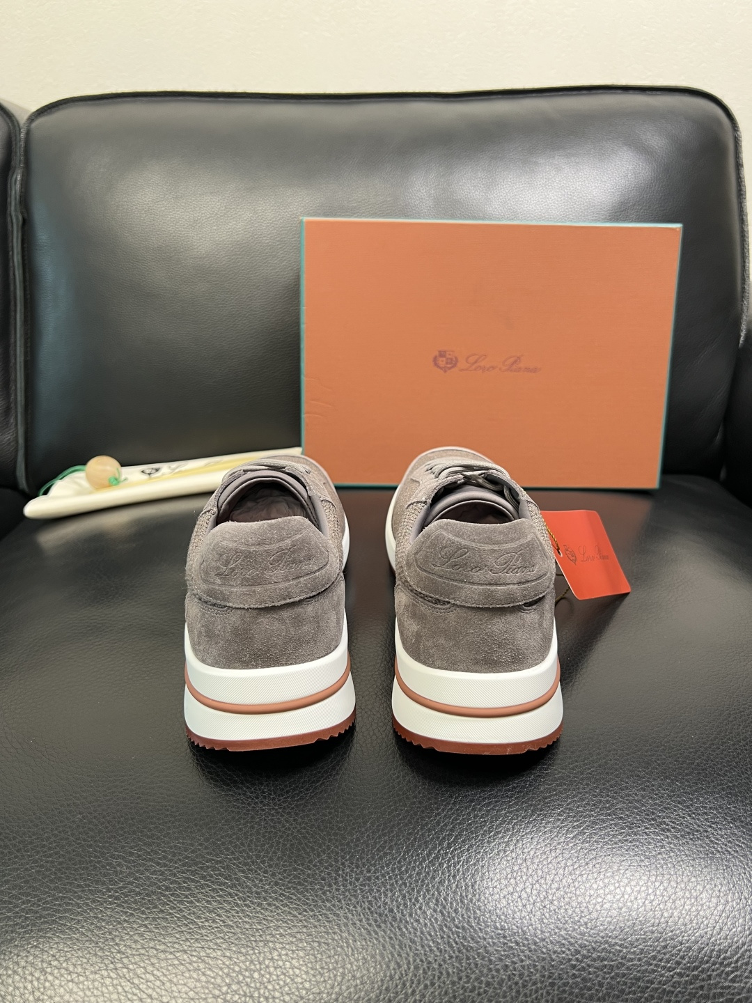 Loro Piana 高品质 顶级工艺品 诺悠翩雅 新品专柜同步原厂配置，鞋面意大利进口牛皮面料，高品质