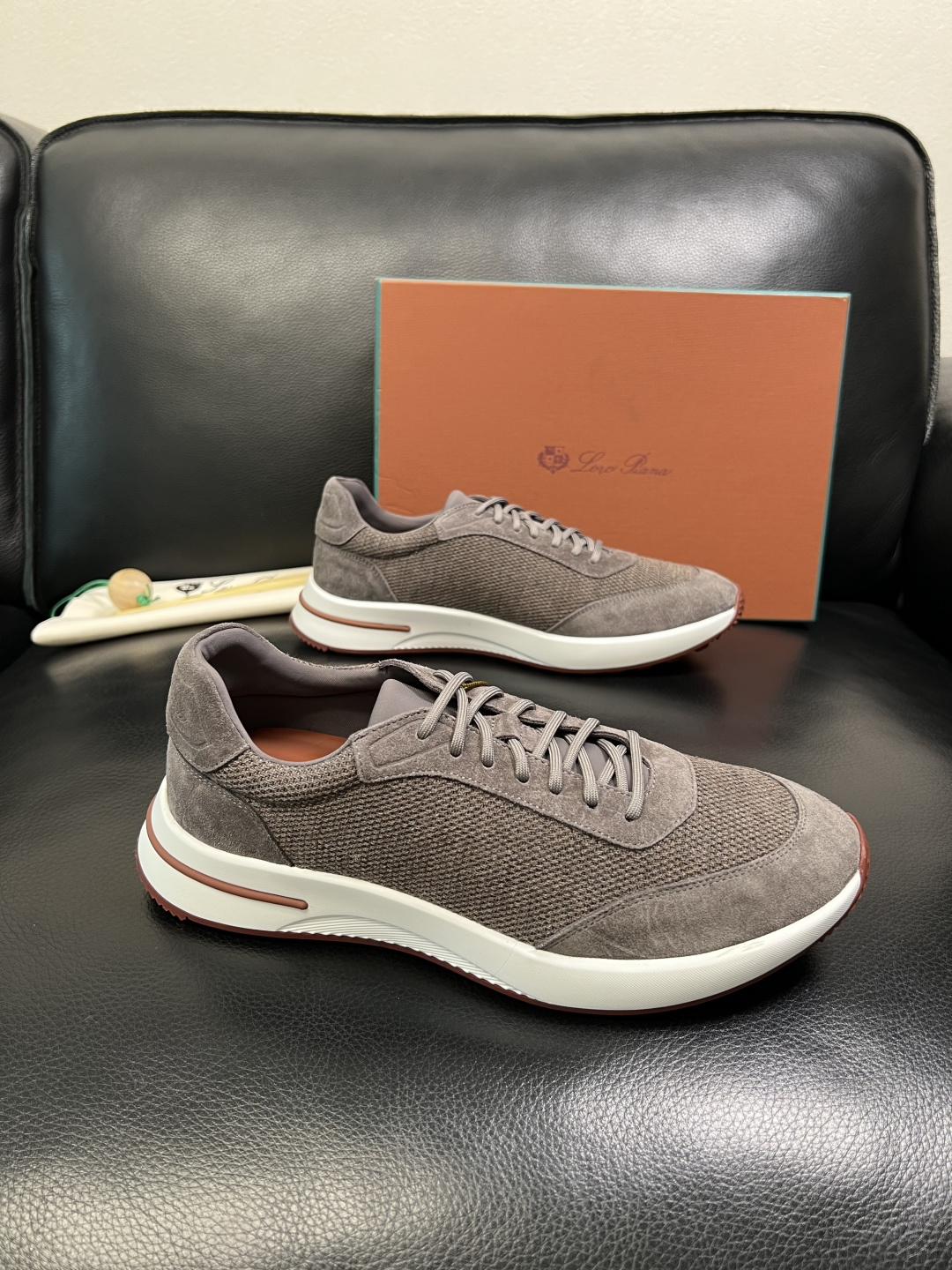 Loro Piana 高品质 顶级工艺品 诺悠翩雅 新品专柜同步原厂配置，鞋面意大利进口牛皮面料，高品质