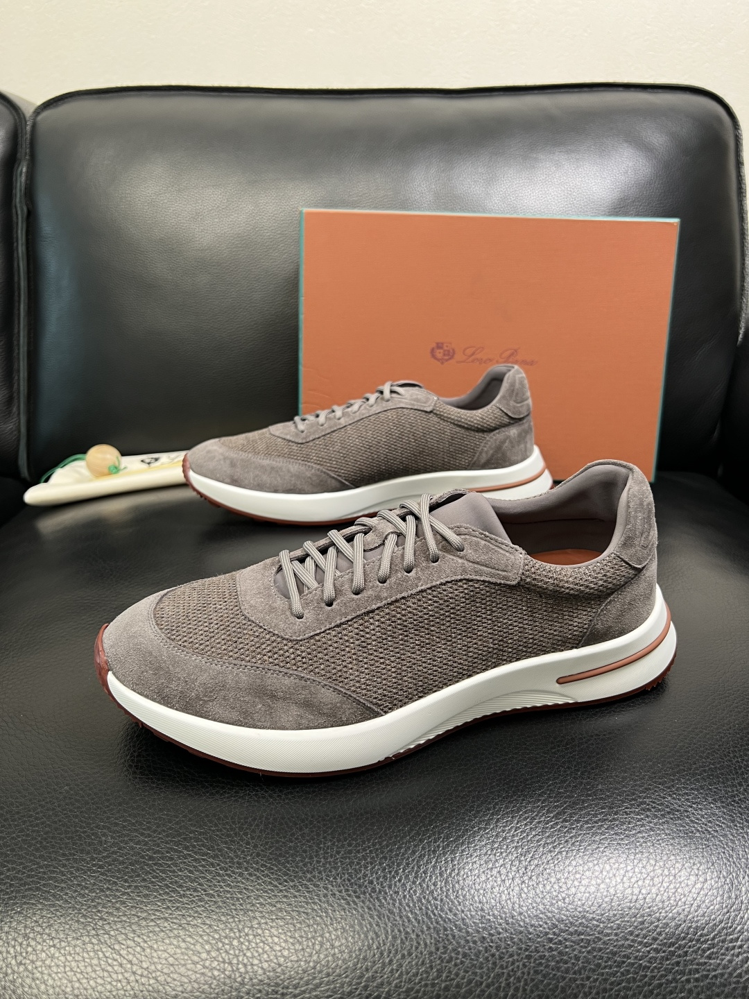 Loro Piana 高品质 顶级工艺品 诺悠翩雅 新品专柜同步原厂配置，鞋面意大利进口牛皮面料，高品质