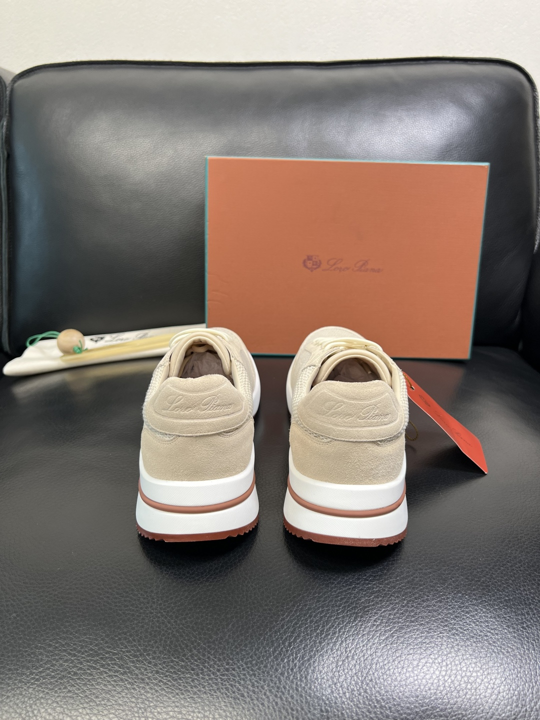 Loro Piana 高品质 顶级工艺品 诺悠翩雅 新品专柜同步原厂配置，鞋面意大利进口牛皮面料，高品质