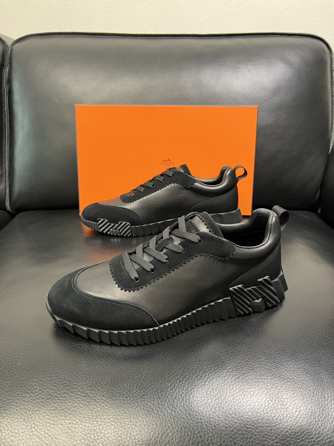 带飞机盒 Hermes 高品质 顶级工艺品 爱马仕 专柜同步发售原厂配置，意大利进口原版牛皮面料，高品质