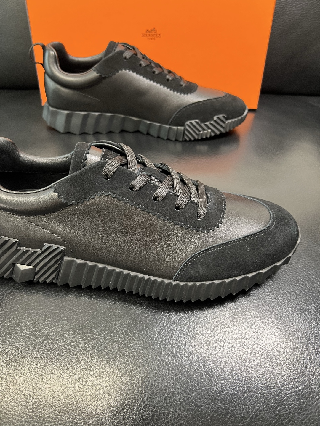 带飞机盒 Hermes 高品质 顶级工艺品 爱马仕 专柜同步发售原厂配置，意大利进口原版牛皮面料，高品质