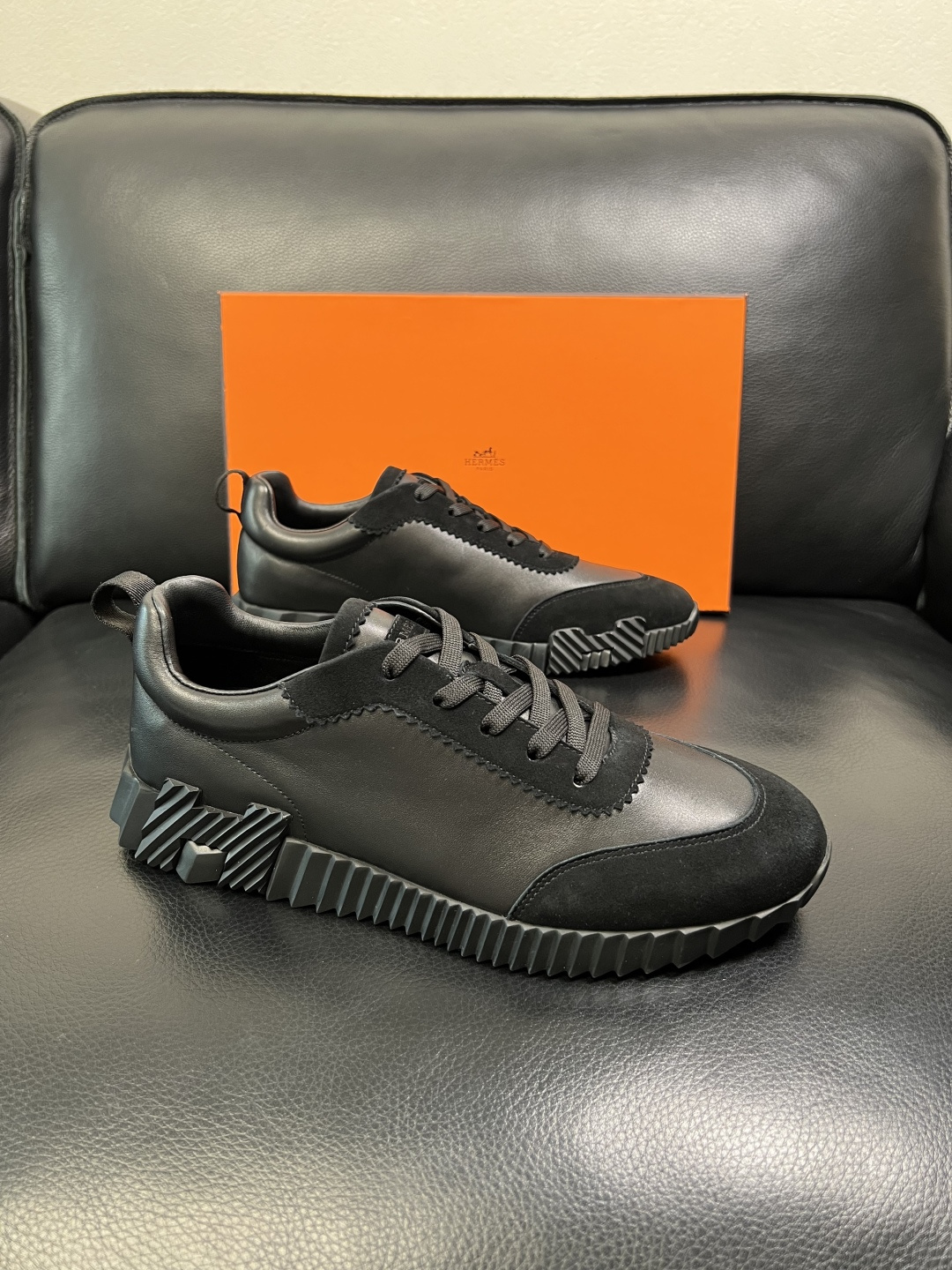 带飞机盒 Hermes 高品质 顶级工艺品 爱马仕 专柜同步发售原厂配置，意大利进口原版牛皮面料，高品质