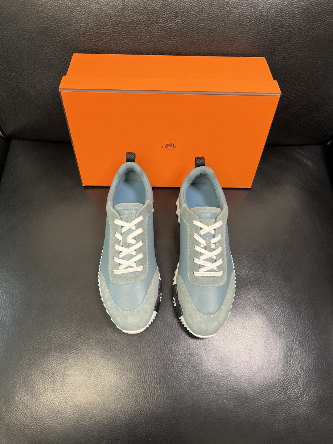 带飞机盒 Hermes 高品质 顶级工艺品 爱马仕 专柜同步发售原厂配置，意大利进口原版牛皮面料，高品质