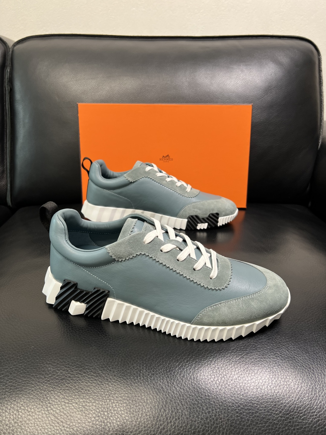 带飞机盒 Hermes 高品质 顶级工艺品 爱马仕 专柜同步发售原厂配置，意大利进口原版牛皮面料，高品质