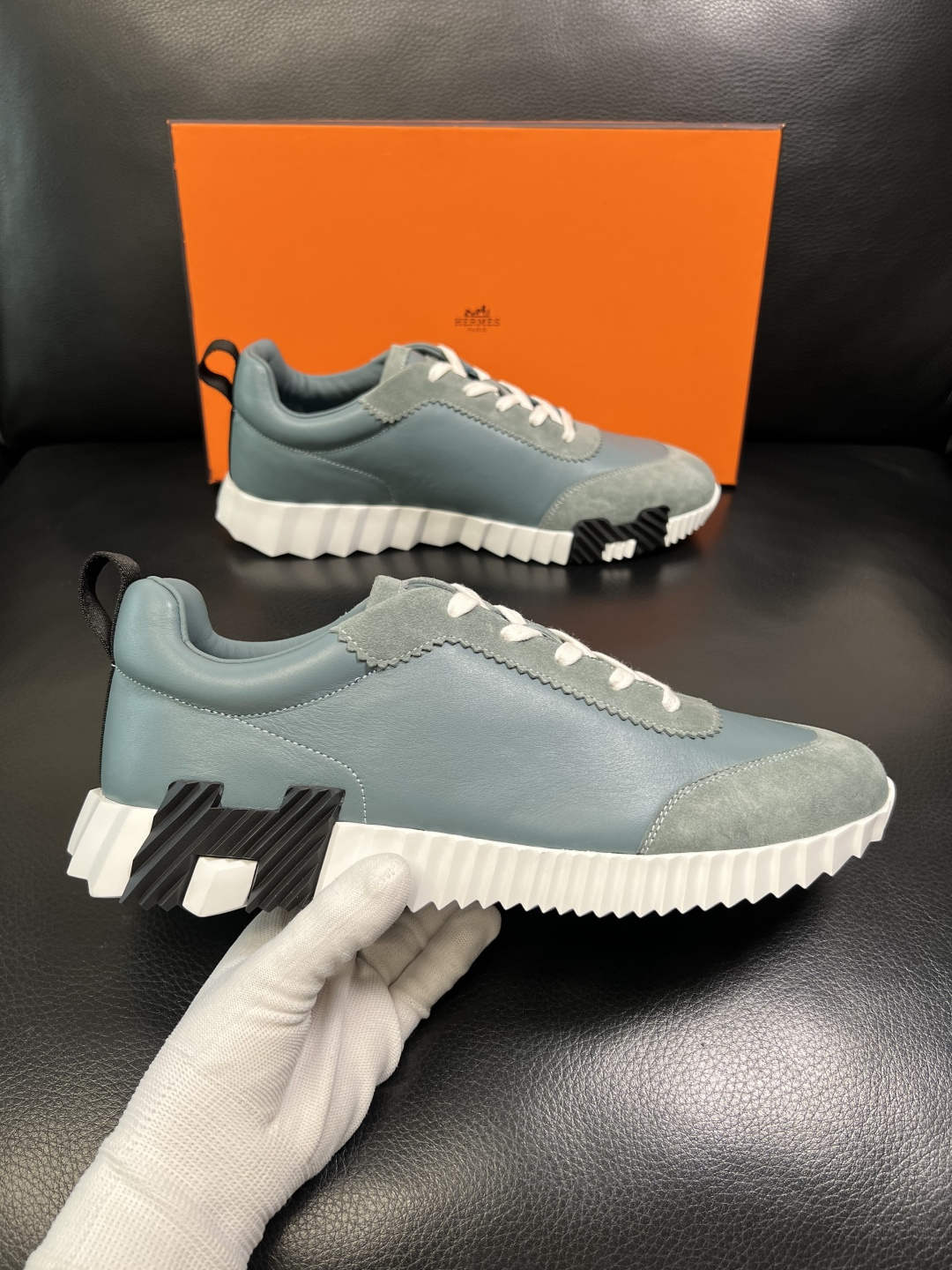 带飞机盒 Hermes 高品质 顶级工艺品 爱马仕 专柜同步发售原厂配置，意大利进口原版牛皮面料，高品质