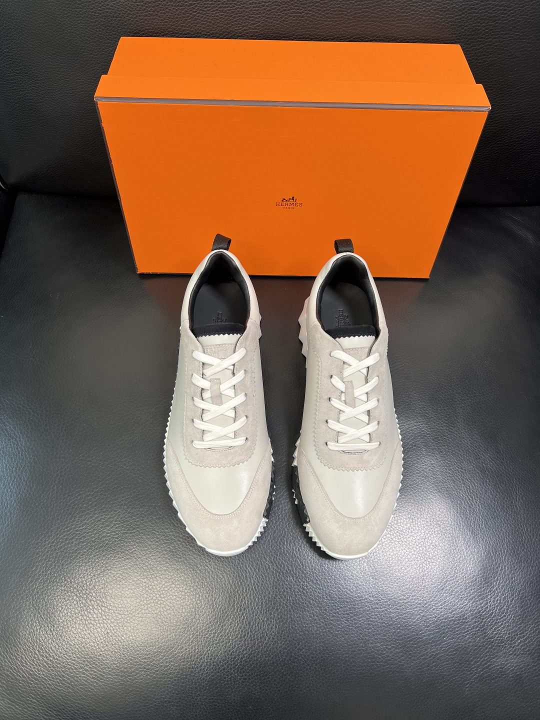 带飞机盒 Hermes 高品质 顶级工艺品 爱马仕 专柜同步发售原厂配置，意大利进口原版牛皮面料，高品质