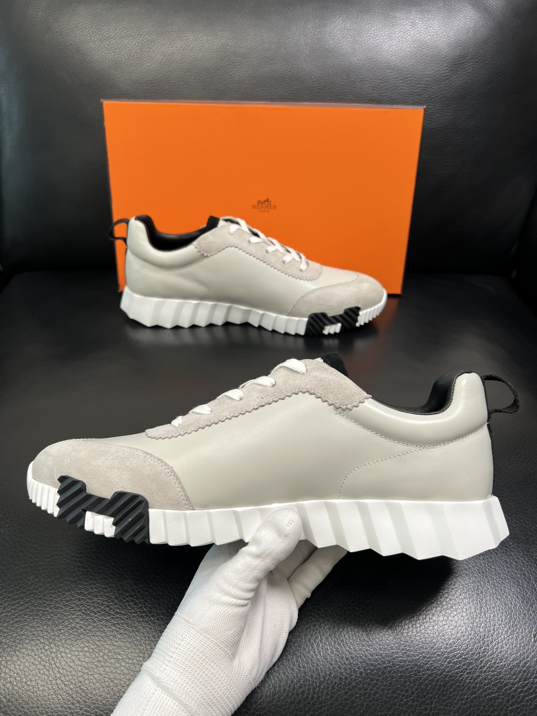 带飞机盒 Hermes 高品质 顶级工艺品 爱马仕 专柜同步发售原厂配置，意大利进口原版牛皮面料，高品质