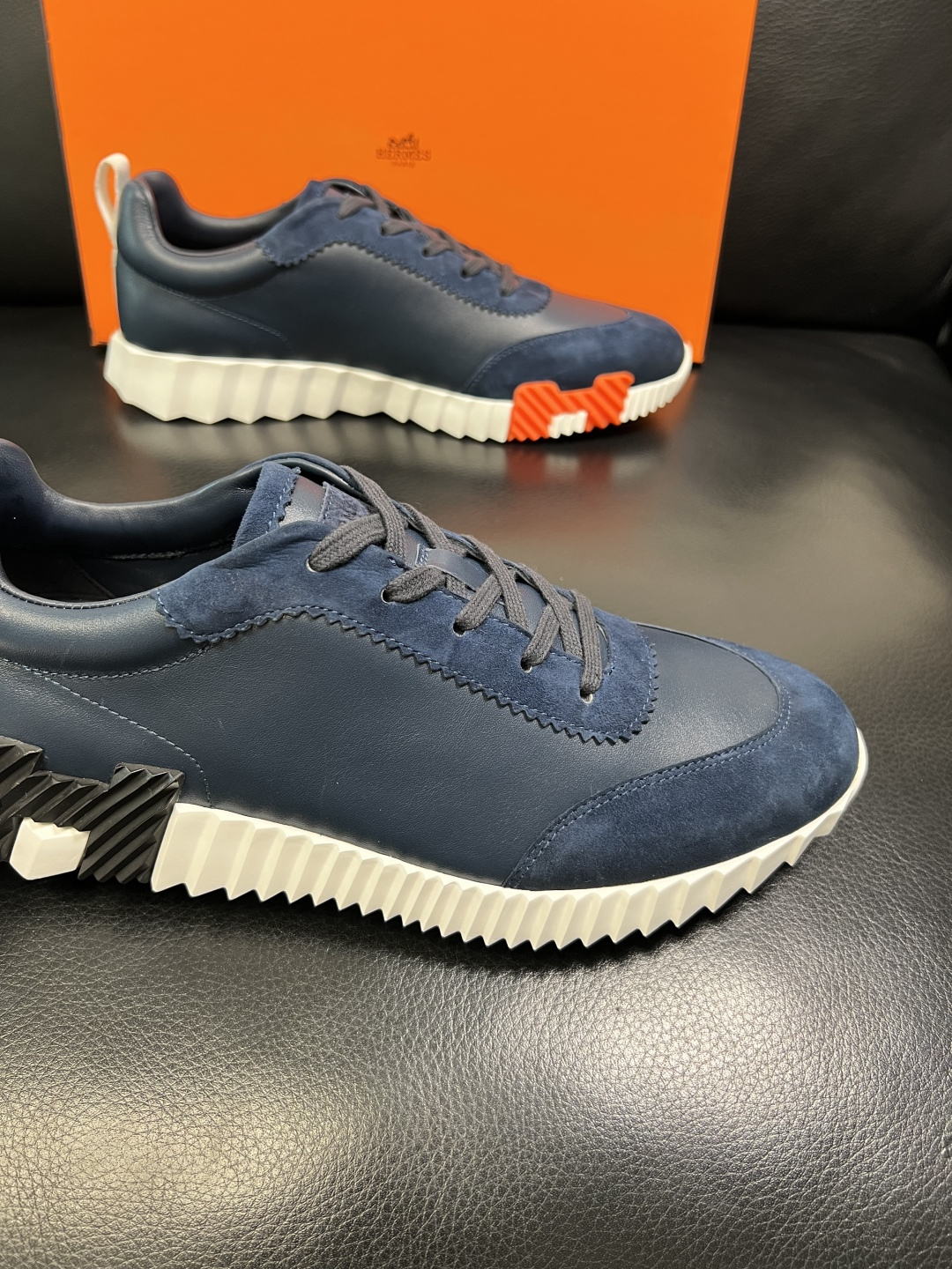 带飞机盒 Hermes 高品质 顶级工艺品 爱马仕 专柜同步发售原厂配置，意大利进口原版牛皮面料，高品质