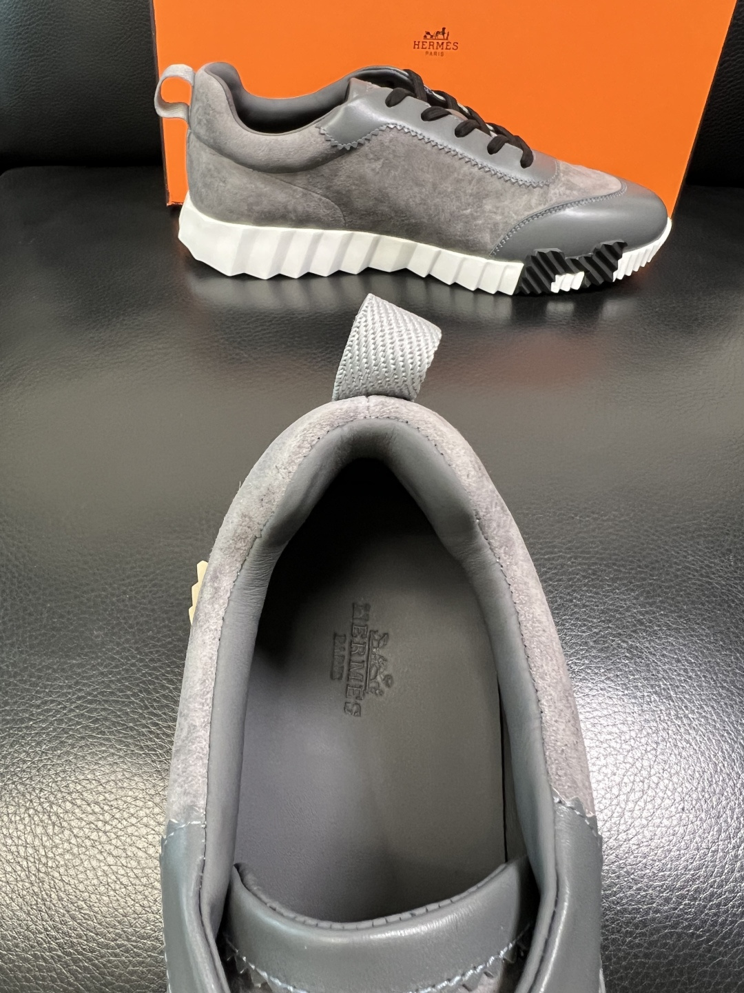 带飞机盒 Hermes 高品质 顶级工艺品 爱马仕 专柜同步发售原厂配置，意大利进口原版牛皮面料，高品质