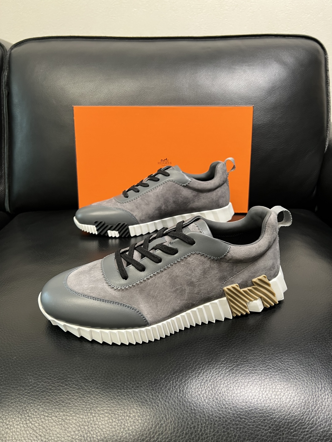 带飞机盒 Hermes 高品质 顶级工艺品 爱马仕 专柜同步发售原厂配置，意大利进口原版牛皮面料，高品质