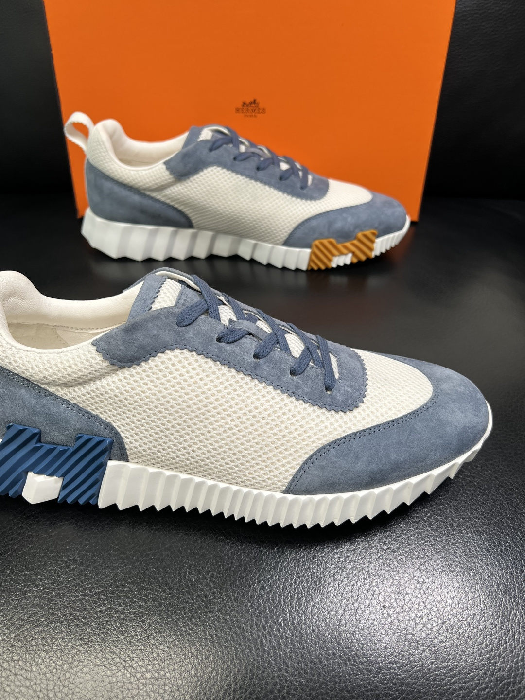 带飞机盒 Hermes 高品质 顶级工艺品 爱马仕 专柜同步发售原厂配置，意大利进口原版牛皮面料，高品质