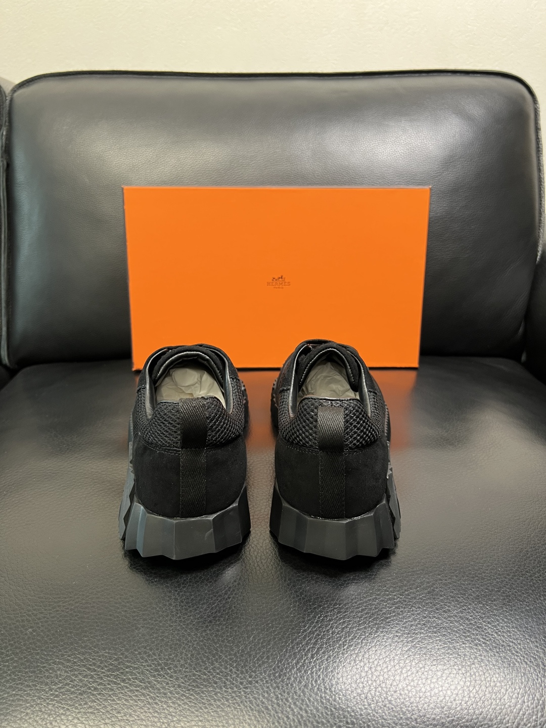 带飞机盒 Hermes 高品质 顶级工艺品 爱马仕 专柜同步发售原厂配置，意大利进口原版牛皮面料，高品质