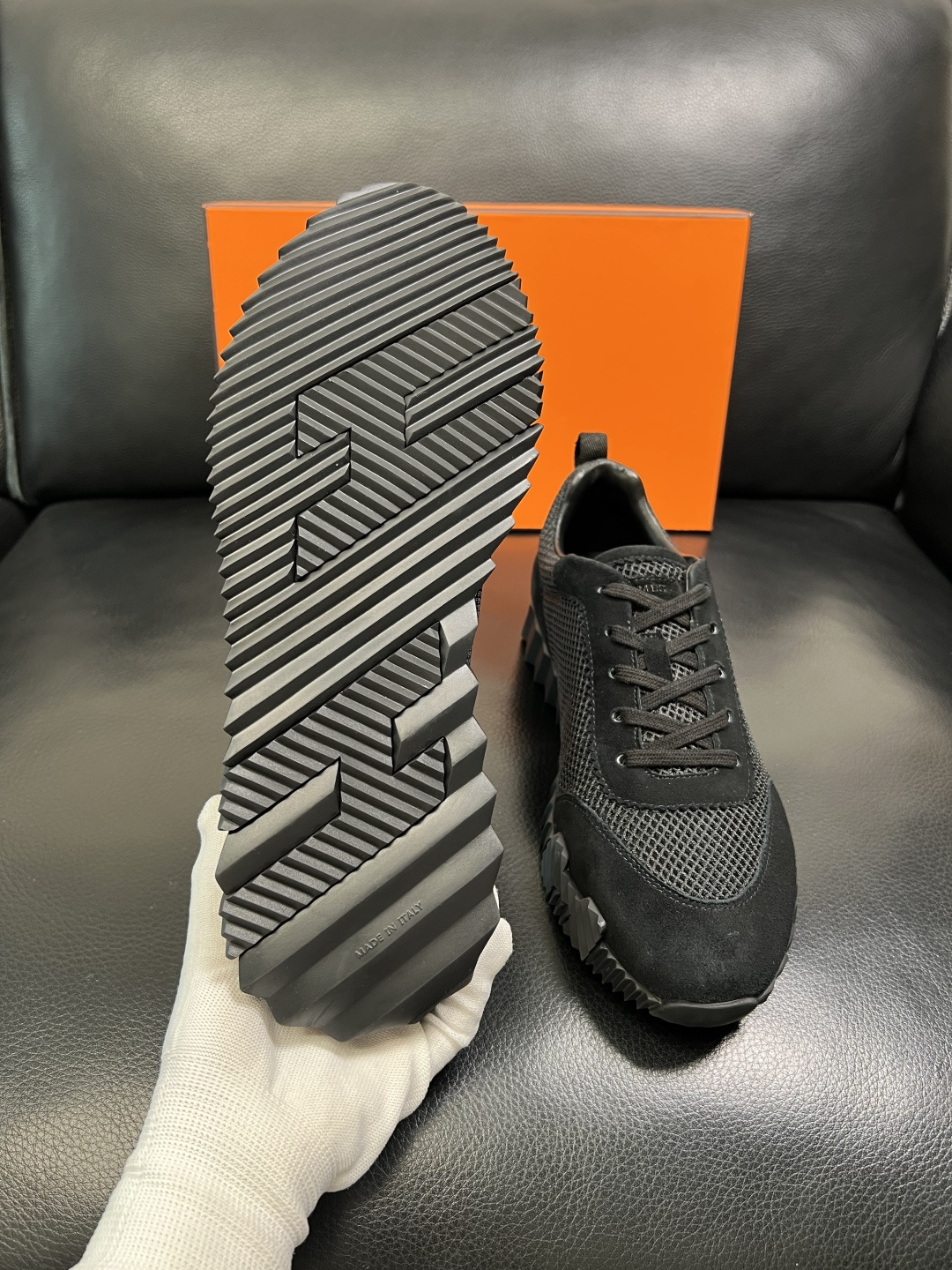 带飞机盒 Hermes 高品质 顶级工艺品 爱马仕 专柜同步发售原厂配置，意大利进口原版牛皮面料，高品质