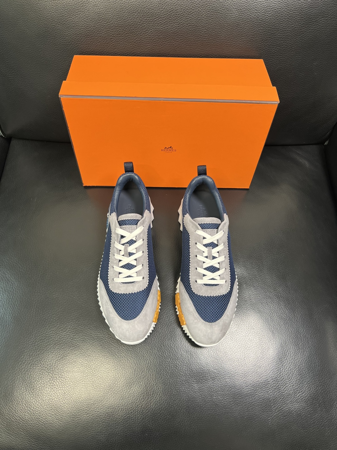 带飞机盒 Hermes 高品质 顶级工艺品 爱马仕 专柜同步发售原厂配置，意大利进口原版牛皮面料，高品质