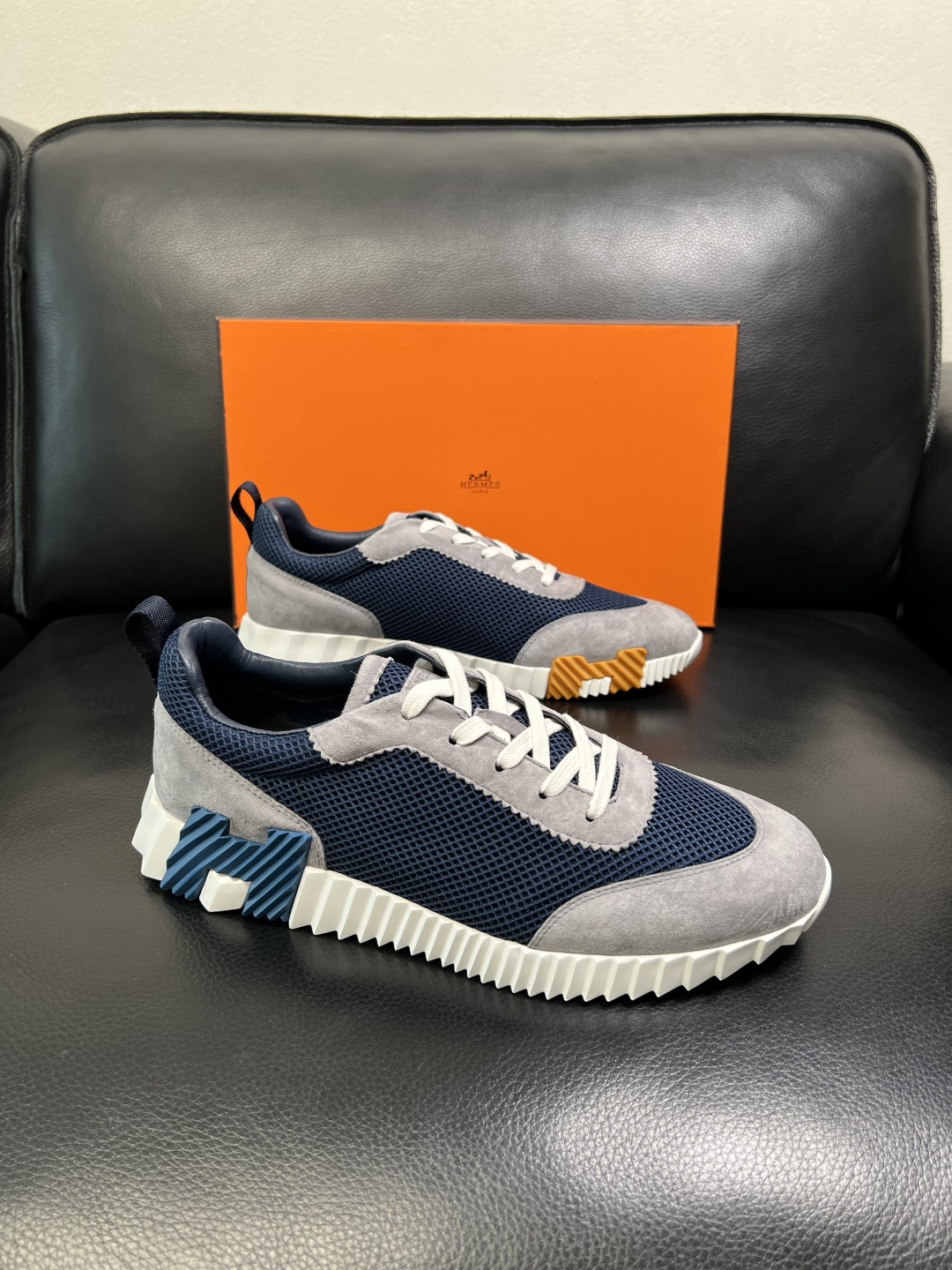 带飞机盒 Hermes 高品质 顶级工艺品 爱马仕 专柜同步发售原厂配置，意大利进口原版牛皮面料，高品质