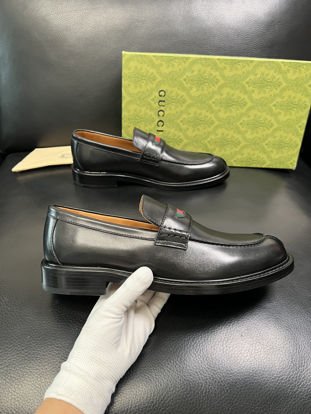 Gucci 顶级工艺品 古奇 皮鞋系列专柜同步 原厂配置，意大利进口原版牛皮，进口水染牛里 ，鞋底：原厂