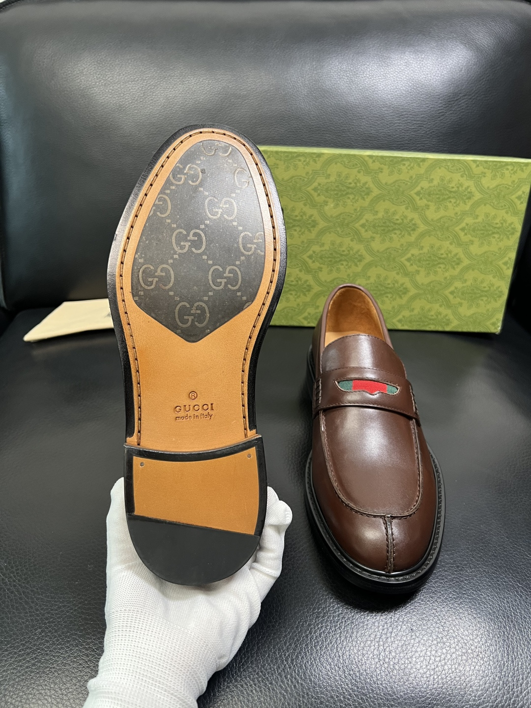 Gucci 顶级工艺品 古奇 皮鞋系列专柜同步 原厂配置，意大利进口原版牛皮，进口水染牛里 ，鞋底：原厂