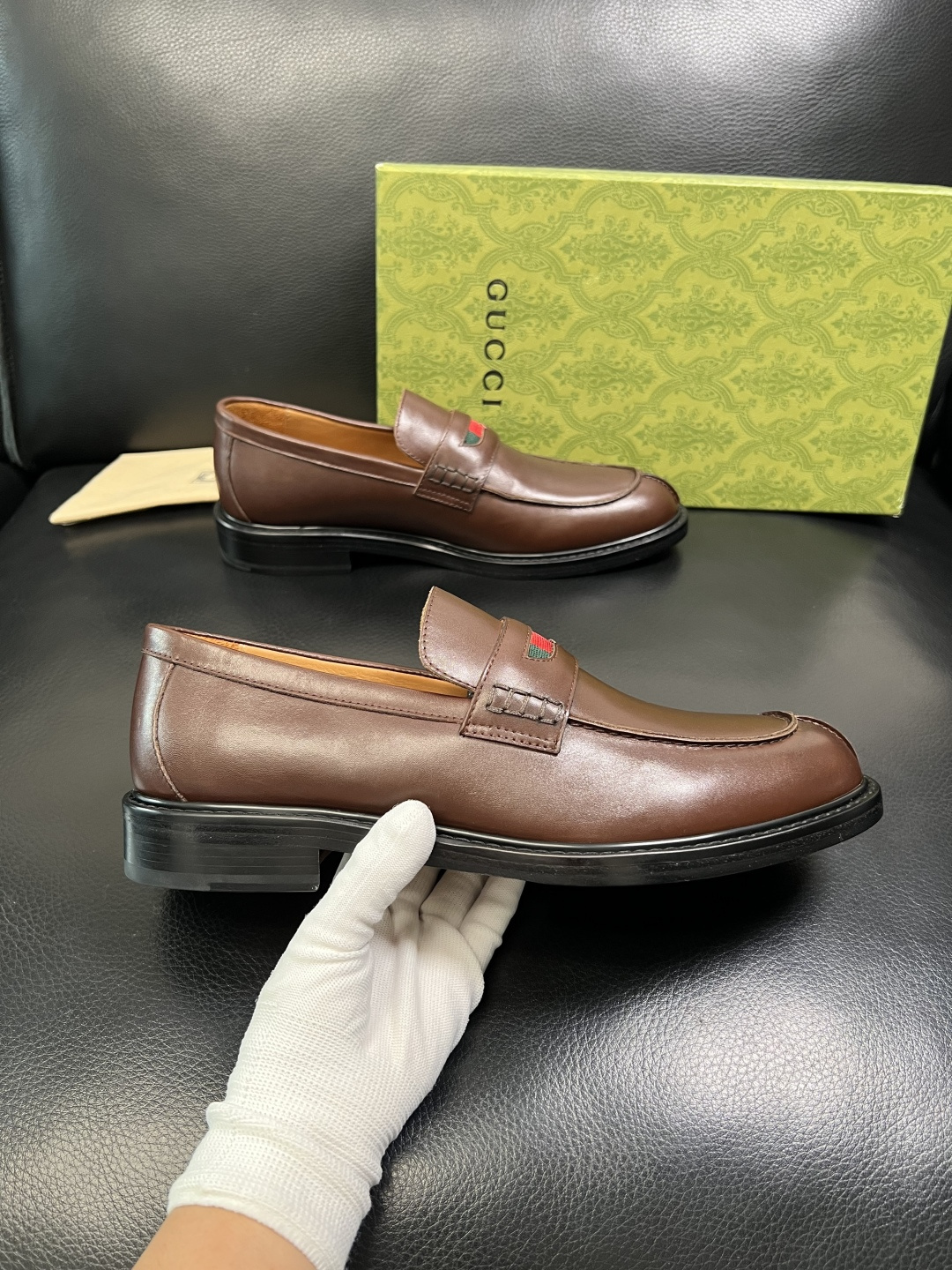 Gucci 顶级工艺品 古奇 皮鞋系列专柜同步 原厂配置，意大利进口原版牛皮，进口水染牛里 ，鞋底：原厂