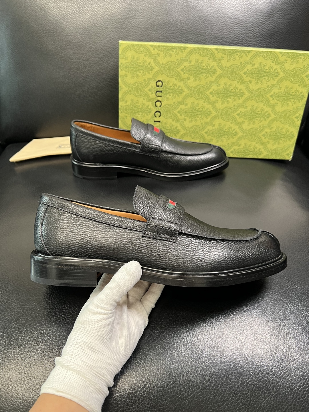 Gucci 顶级工艺品 古奇 皮鞋系列专柜同步 原厂配置，意大利进口原版牛皮，进口水染牛里 ，鞋底：原厂