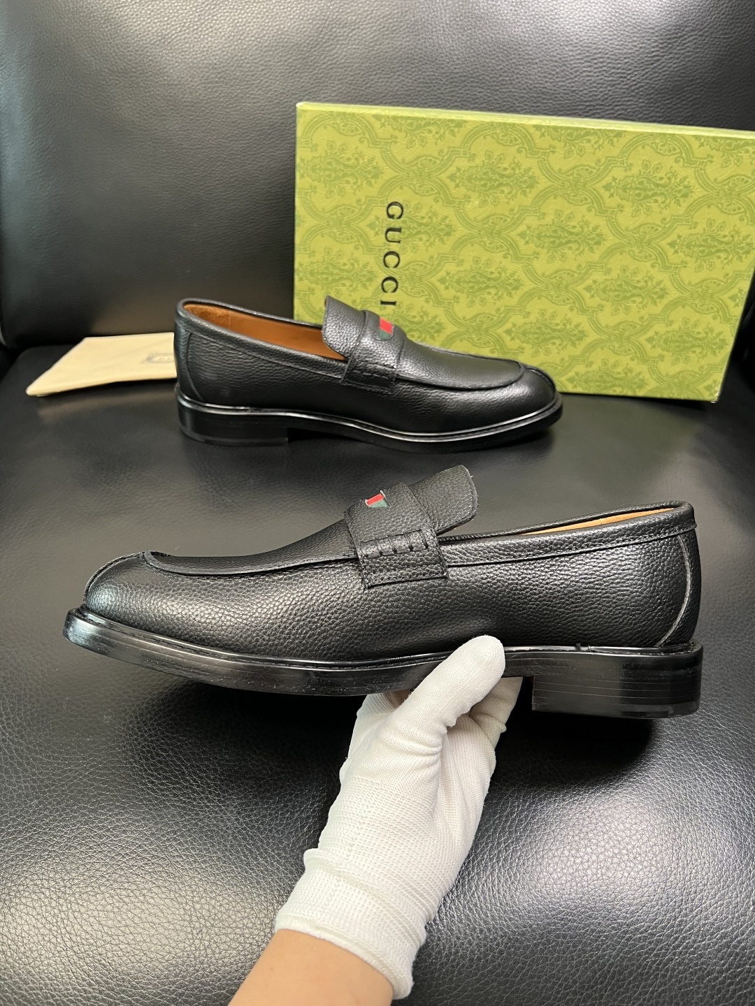 Gucci 顶级工艺品 古奇 皮鞋系列专柜同步 原厂配置，意大利进口原版牛皮，进口水染牛里 ，鞋底：原厂