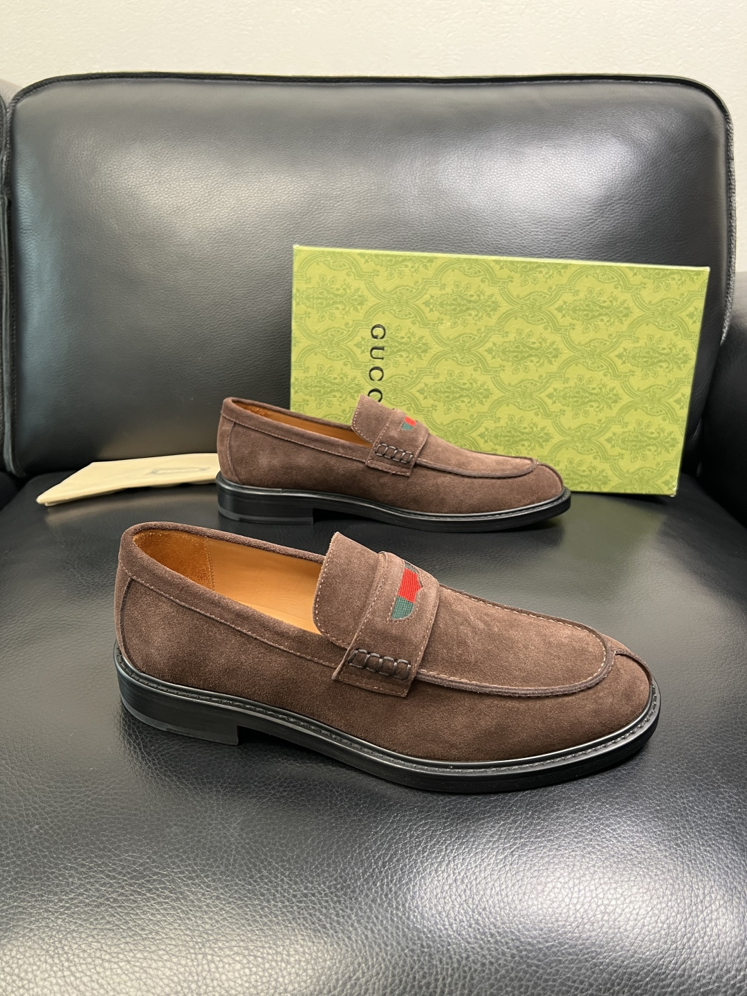 Gucci 顶级工艺品 古奇 皮鞋系列专柜同步 原厂配置，意大利进口原版牛皮，进口水染牛里 ，鞋底：原厂