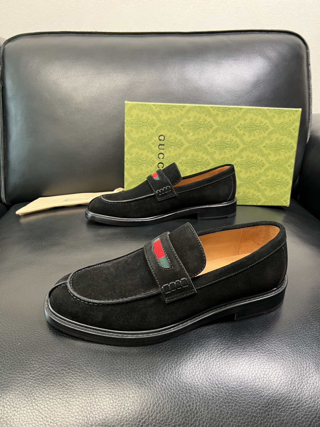 Gucci 顶级工艺品 古奇 皮鞋系列专柜同步 原厂配置，意大利进口原版牛皮，进口水染牛里 ，鞋底：原厂