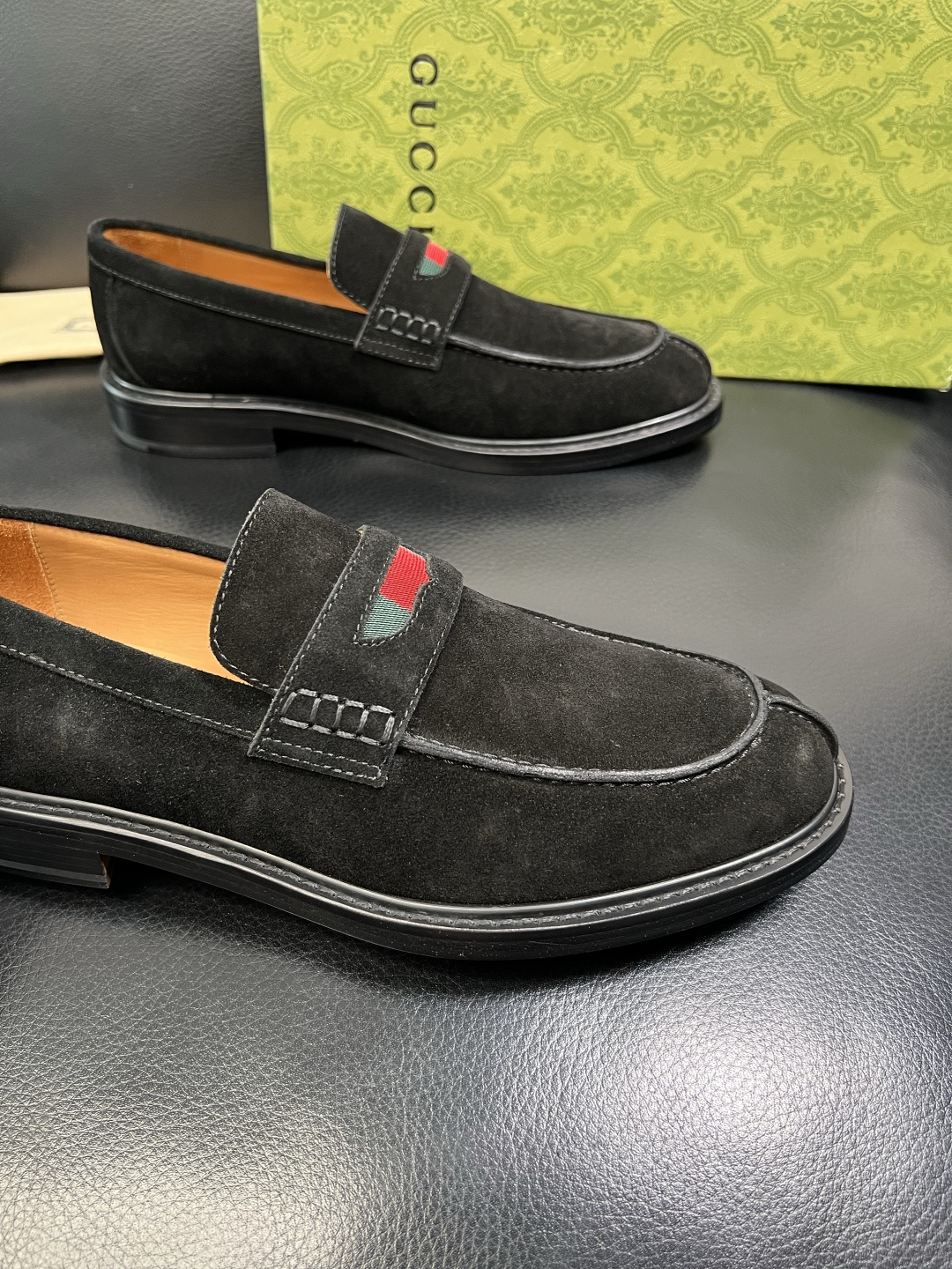 Gucci 顶级工艺品 古奇 皮鞋系列专柜同步 原厂配置，意大利进口原版牛皮，进口水染牛里 ，鞋底：原厂