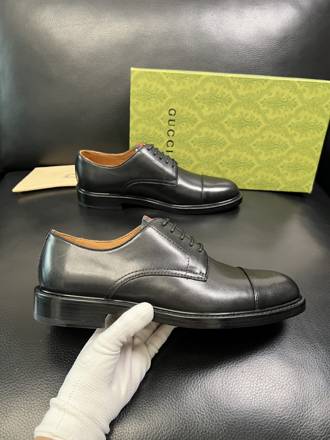Gucci 顶级工艺品 古奇 皮鞋系列专柜同步 原厂配置，意大利进口原版牛皮，进口水染牛里 ，鞋底：原厂