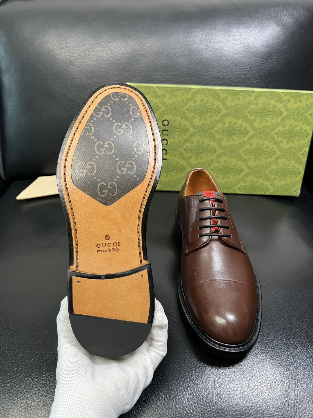 Gucci 顶级工艺品 古奇 皮鞋系列专柜同步 原厂配置，意大利进口原版牛皮，进口水染牛里 ，鞋底：原厂