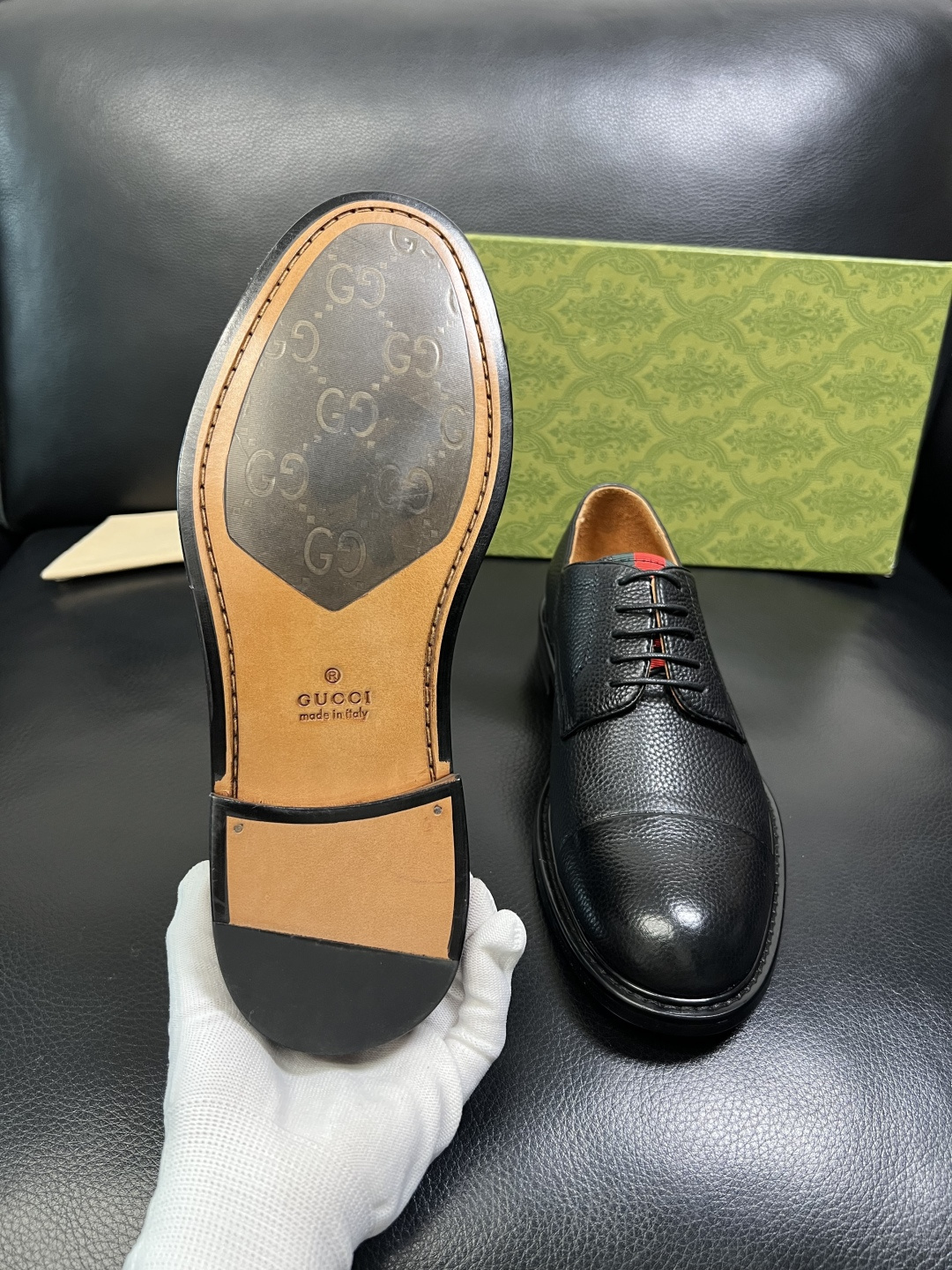 Gucci 顶级工艺品 古奇 皮鞋系列专柜同步 原厂配置，意大利进口原版牛皮，进口水染牛里 ，鞋底：原厂