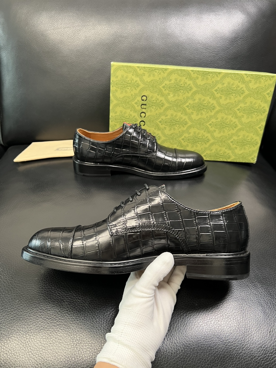 Gucci 顶级工艺品 古奇 皮鞋系列专柜同步 原厂配置，意大利进口原版牛皮，进口水染牛里 ，鞋底：原厂