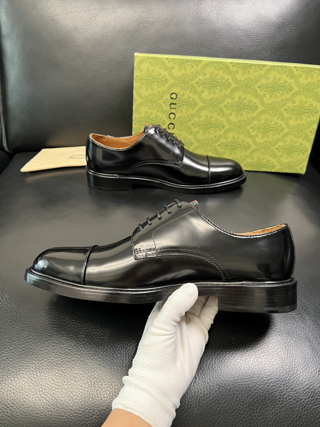 Gucci 顶级工艺品 古奇 皮鞋系列专柜同步 原厂配置，意大利进口原版牛皮，进口水染牛里 ，鞋底：原厂