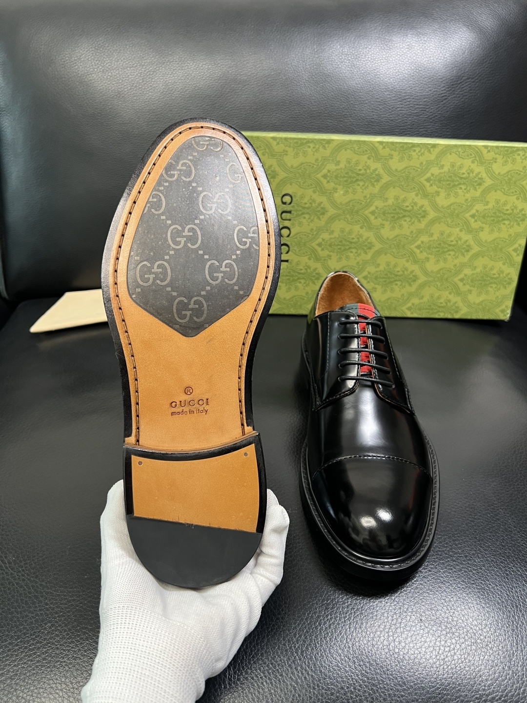 Gucci 顶级工艺品 古奇 皮鞋系列专柜同步 原厂配置，意大利进口原版牛皮，进口水染牛里 ，鞋底：原厂