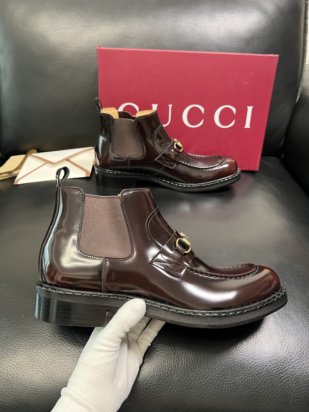 Gucci 高品质 顶级工艺品 古奇 皮鞋系列专柜同步 原厂配置，意大利进口原版牛皮，进口水染牛里 ，鞋