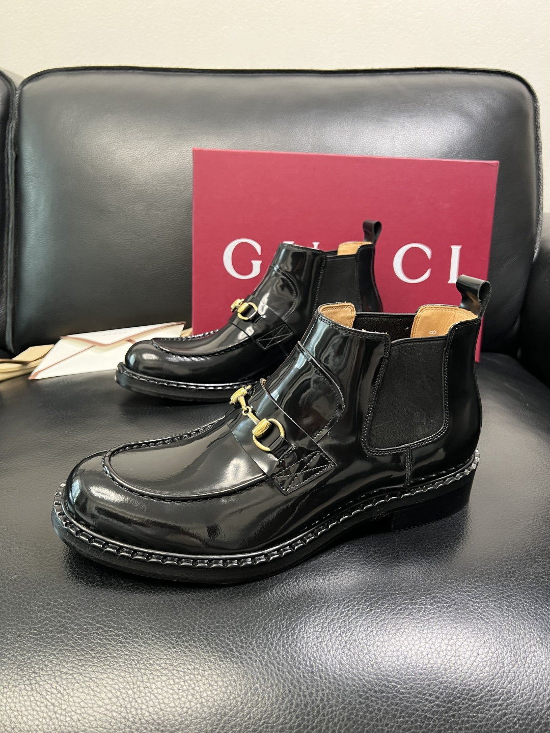 Gucci 高品质 顶级工艺品 古奇 皮鞋系列专柜同步 原厂配置，意大利进口原版牛皮，进口水染牛里 ，鞋