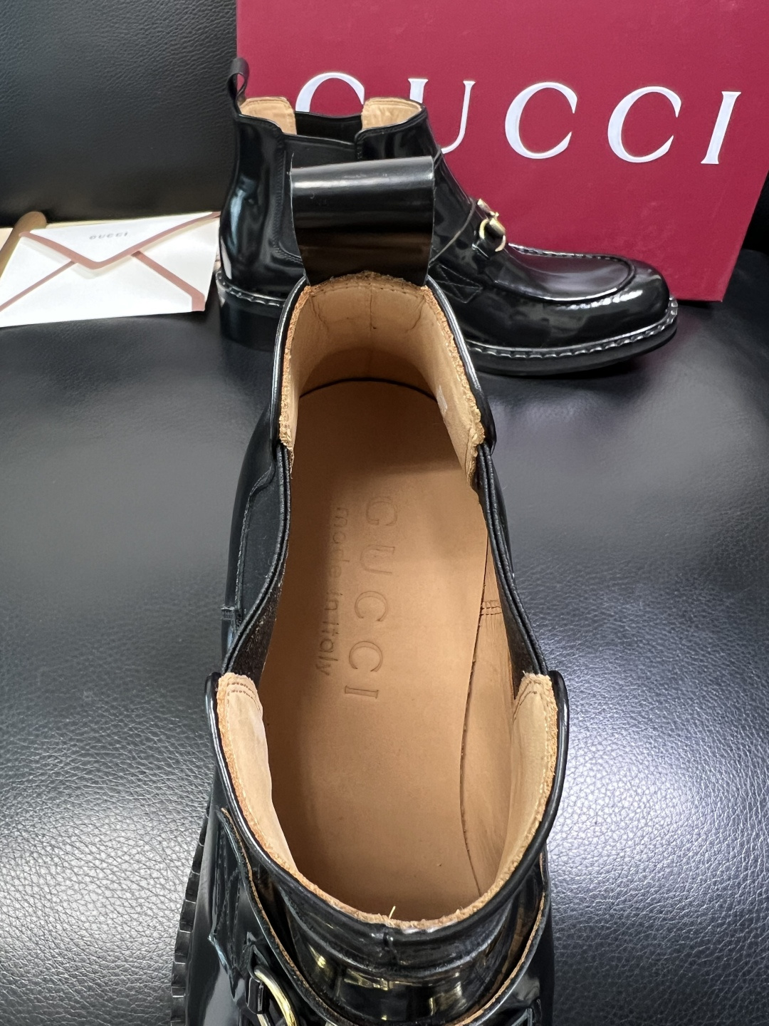 Gucci 高品质 顶级工艺品 古奇 皮鞋系列专柜同步 原厂配置，意大利进口原版牛皮，进口水染牛里 ，鞋