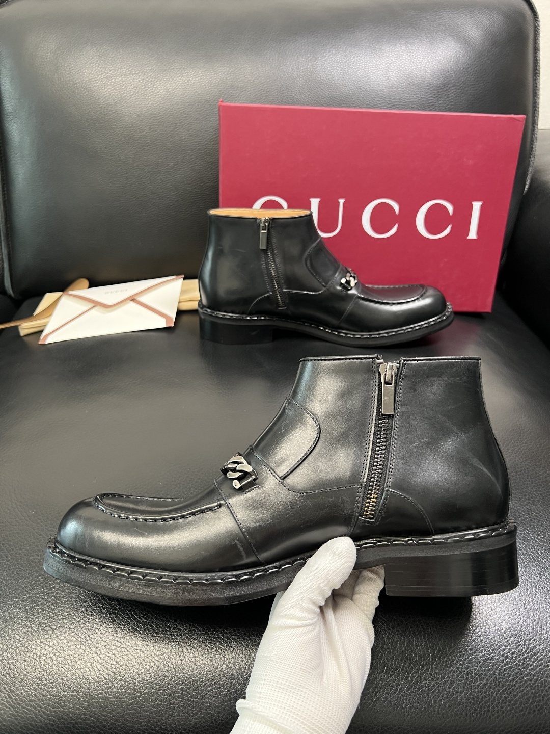 Gucci 高品质 顶级工艺品 古奇 皮鞋系列专柜同步 原厂配置，意大利进口原版牛皮，进口水染牛里 ，鞋