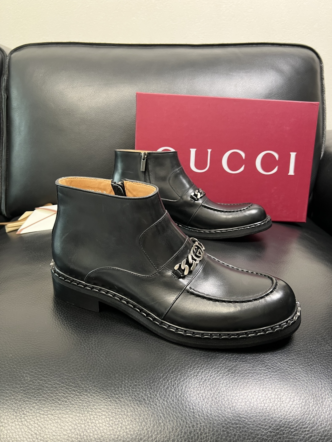 Gucci 高品质 顶级工艺品 古奇 皮鞋系列专柜同步 原厂配置，意大利进口原版牛皮，进口水染牛里 ，鞋