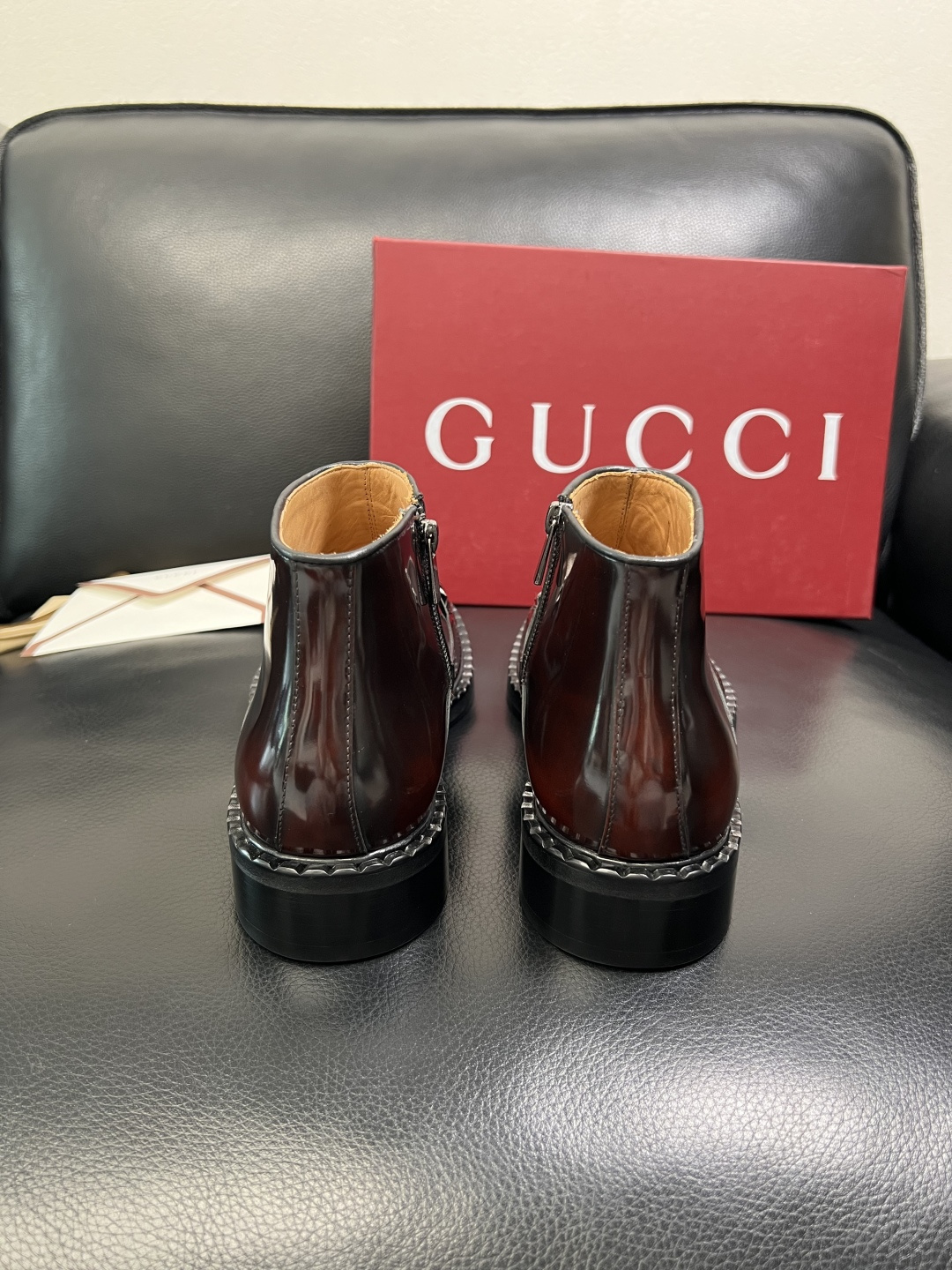 Gucci 高品质 顶级工艺品 古奇 皮鞋系列专柜同步 原厂配置，意大利进口原版牛皮，进口水染牛里 ，鞋