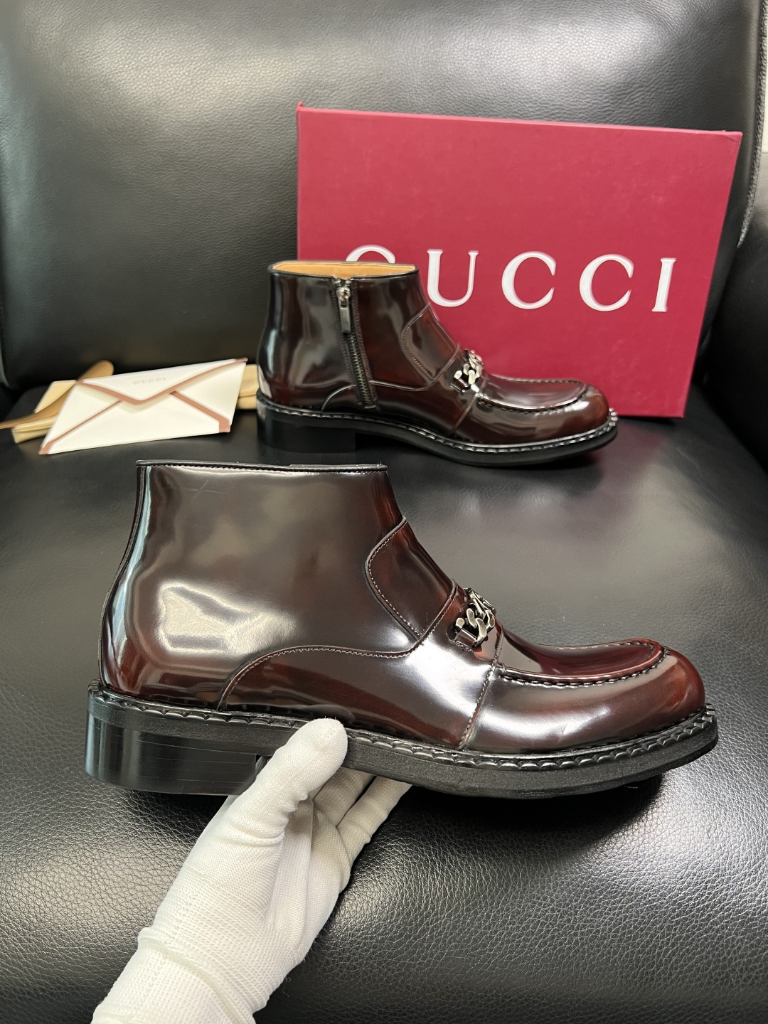 Gucci 高品质 顶级工艺品 古奇 皮鞋系列专柜同步 原厂配置，意大利进口原版牛皮，进口水染牛里 ，鞋