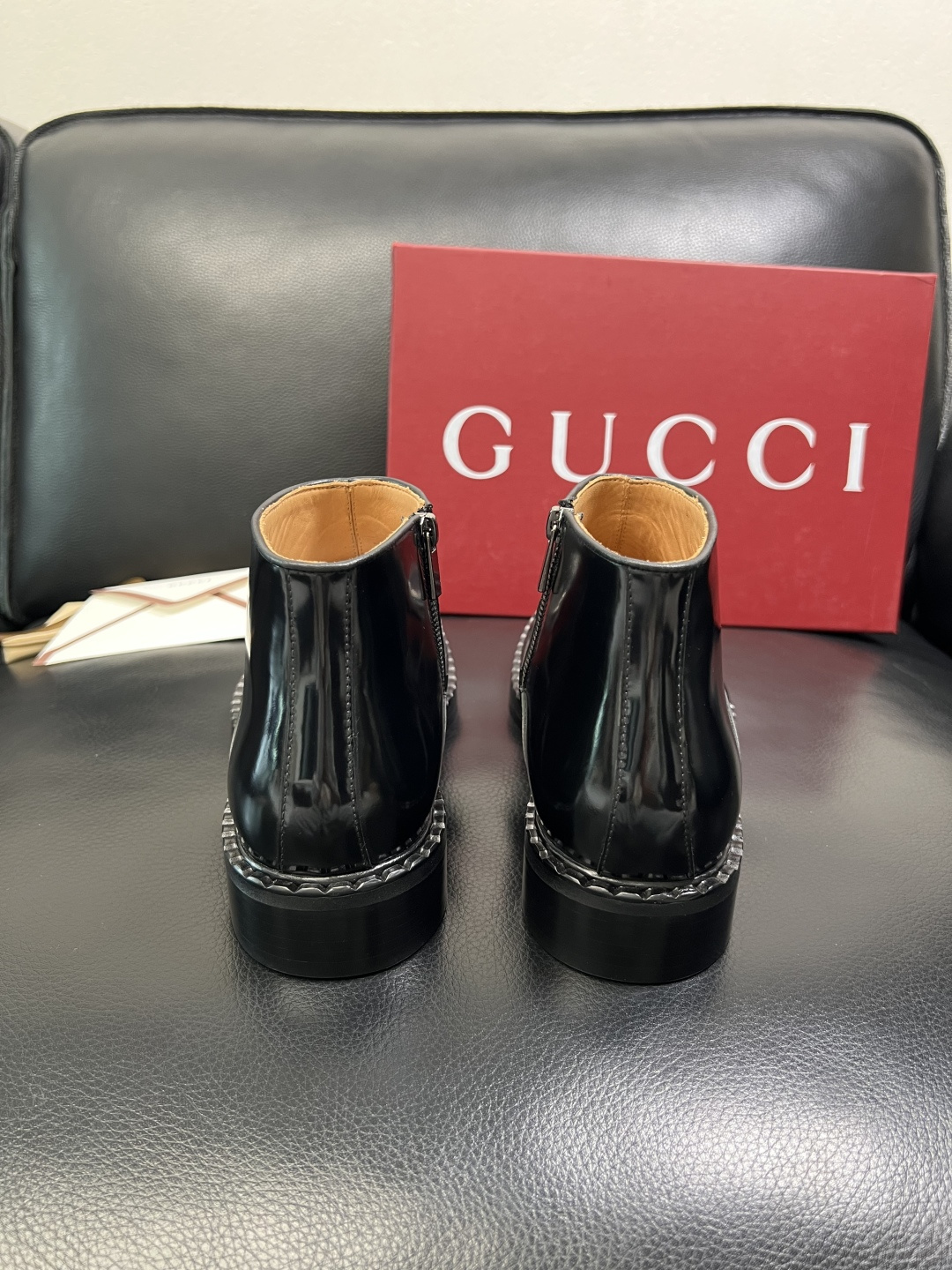 Gucci 高品质 顶级工艺品 古奇 皮鞋系列专柜同步 原厂配置，意大利进口原版牛皮，进口水染牛里 ，鞋