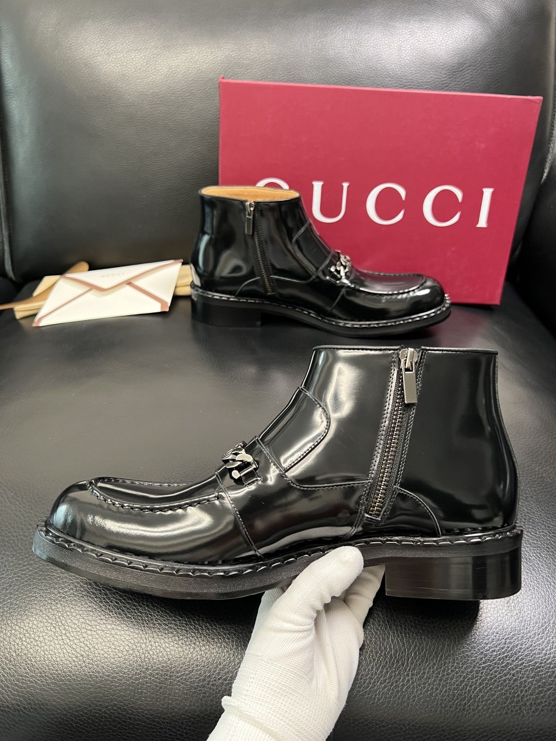 Gucci 高品质 顶级工艺品 古奇 皮鞋系列专柜同步 原厂配置，意大利进口原版牛皮，进口水染牛里 ，鞋