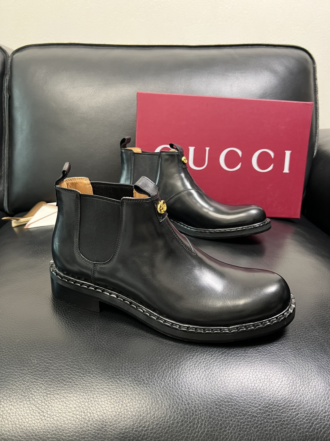 Gucci 高品质 顶级工艺品 古奇 皮鞋系列专柜同步 原厂配置，意大利进口原版牛皮，进口水染牛里 ，鞋