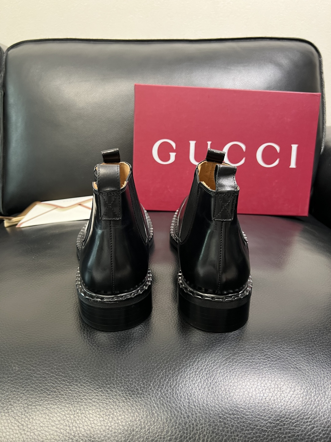 Gucci 高品质 顶级工艺品 古奇 皮鞋系列专柜同步 原厂配置，意大利进口原版牛皮，进口水染牛里 ，鞋