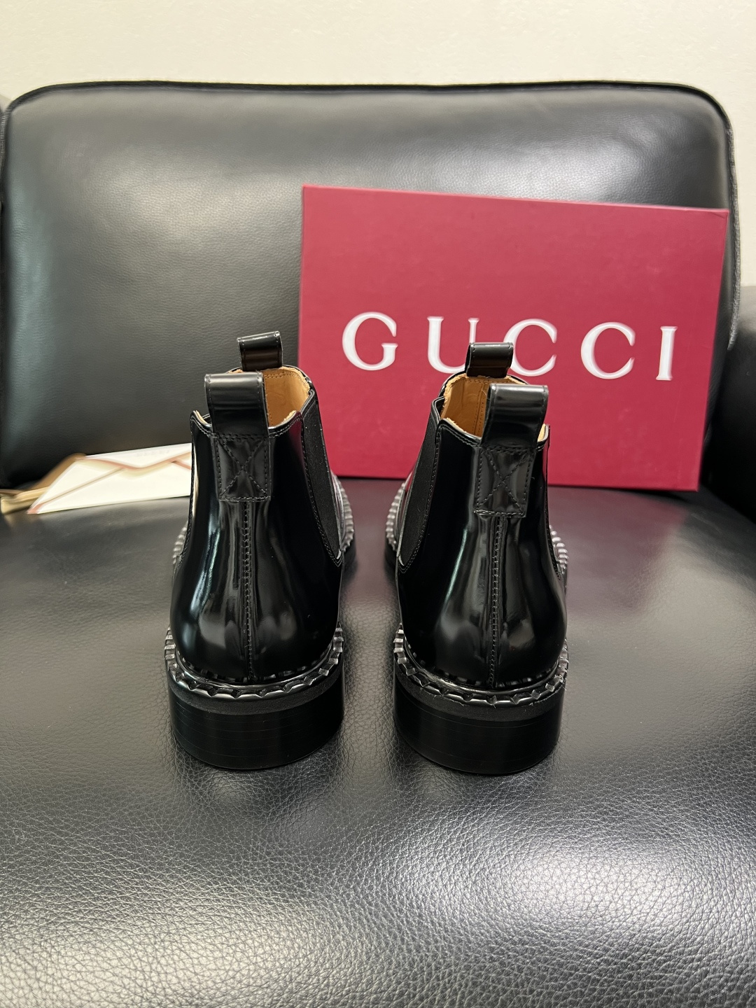 Gucci 高品质 顶级工艺品 古奇 皮鞋系列专柜同步 原厂配置，意大利进口原版牛皮，进口水染牛里 ，鞋