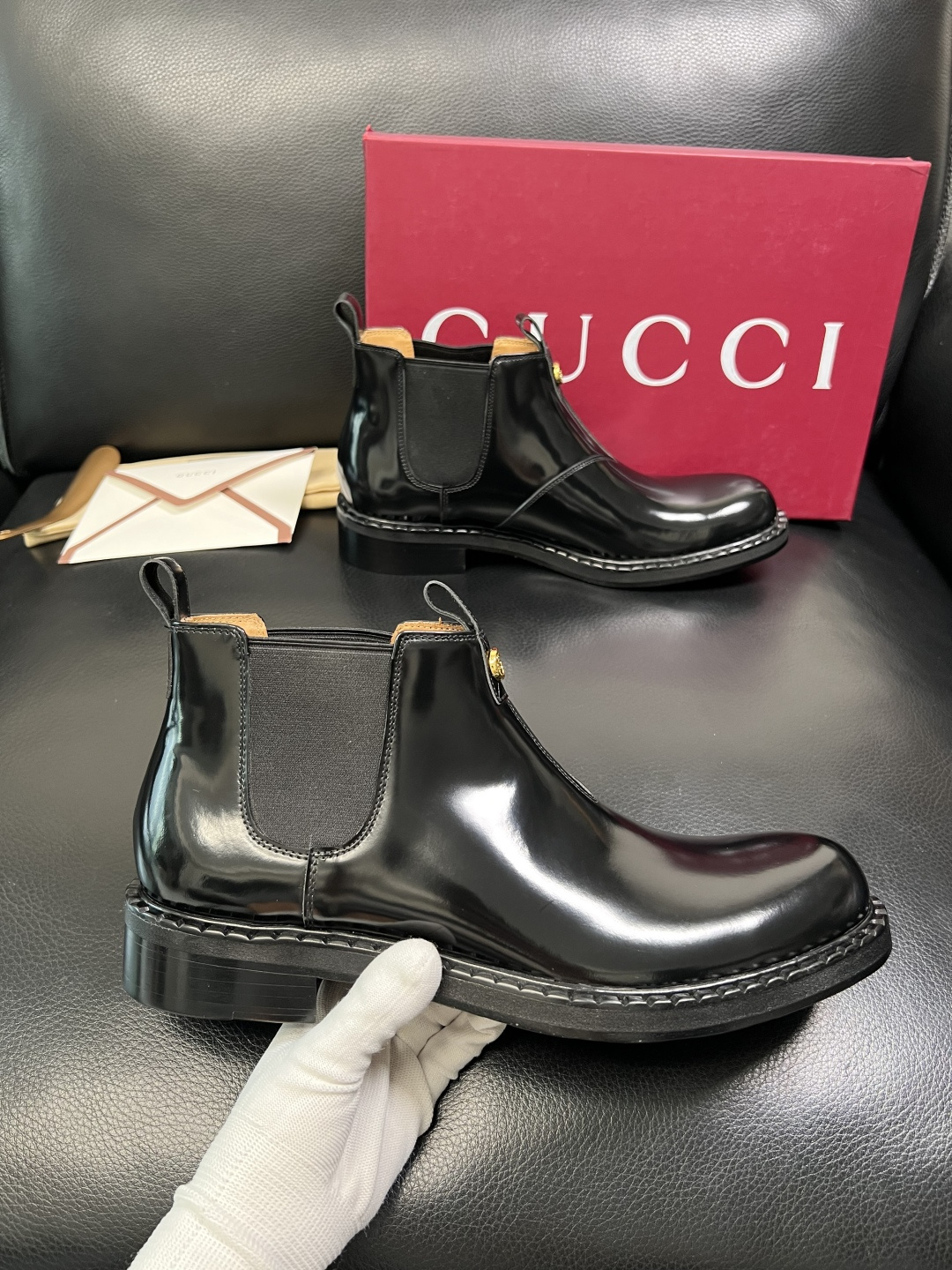 Gucci 高品质 顶级工艺品 古奇 皮鞋系列专柜同步 原厂配置，意大利进口原版牛皮，进口水染牛里 ，鞋